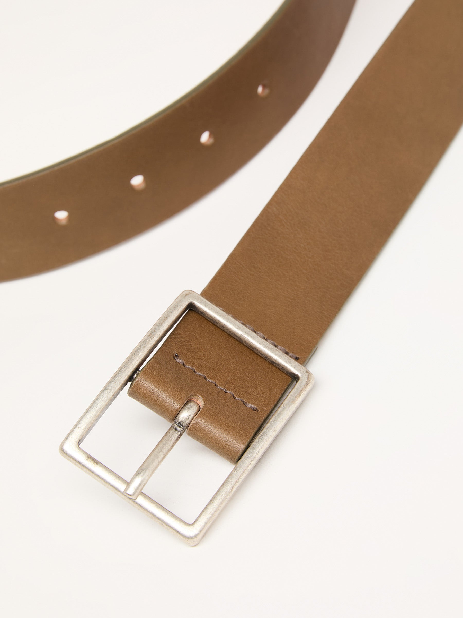Wide belt
