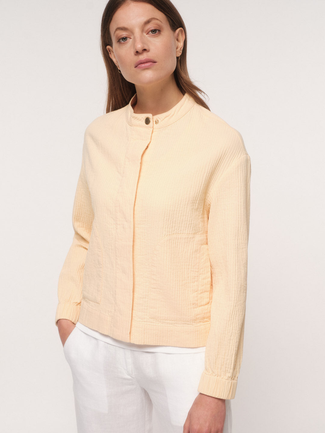 Blouson with structure
