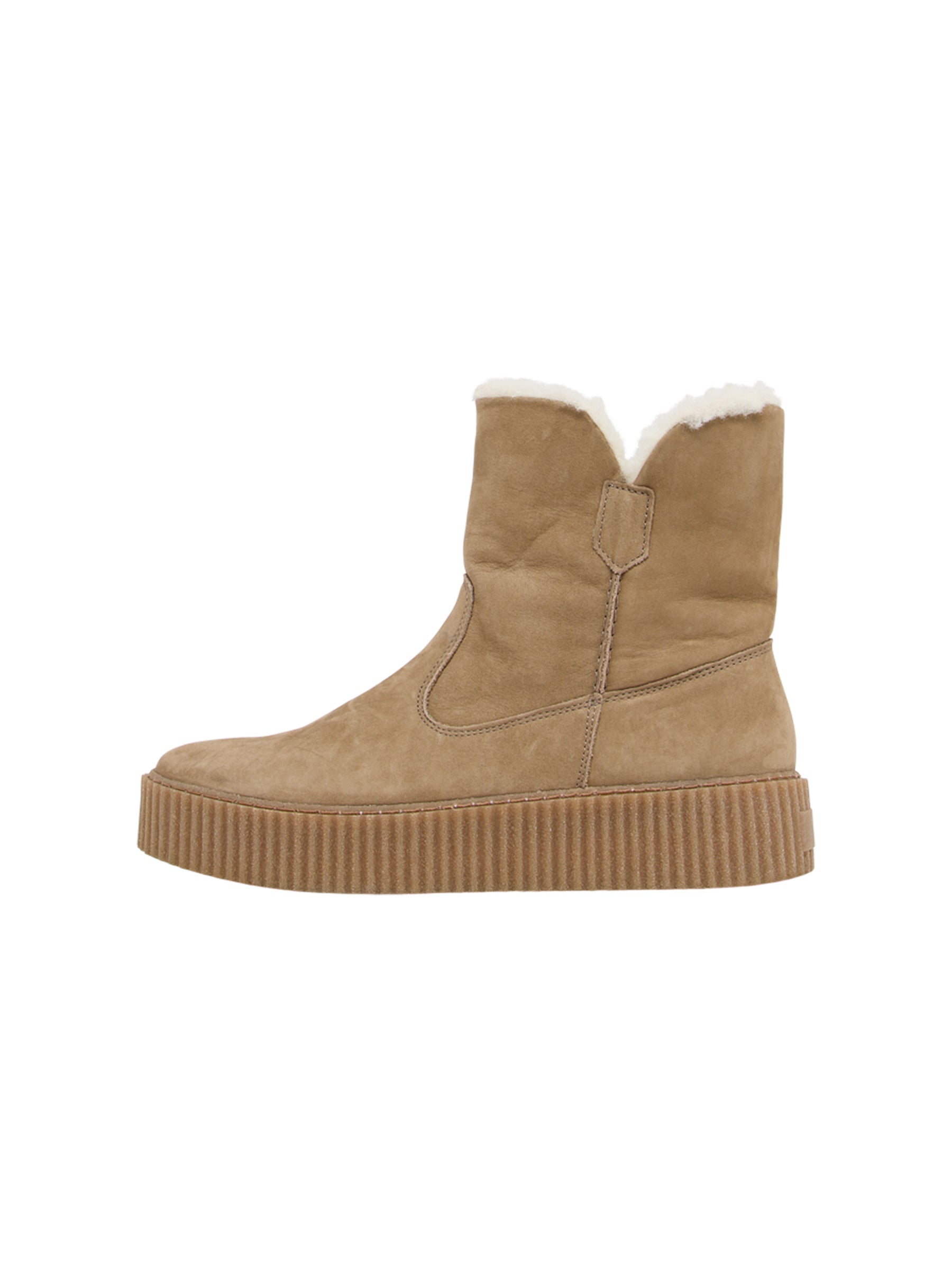 fur boot