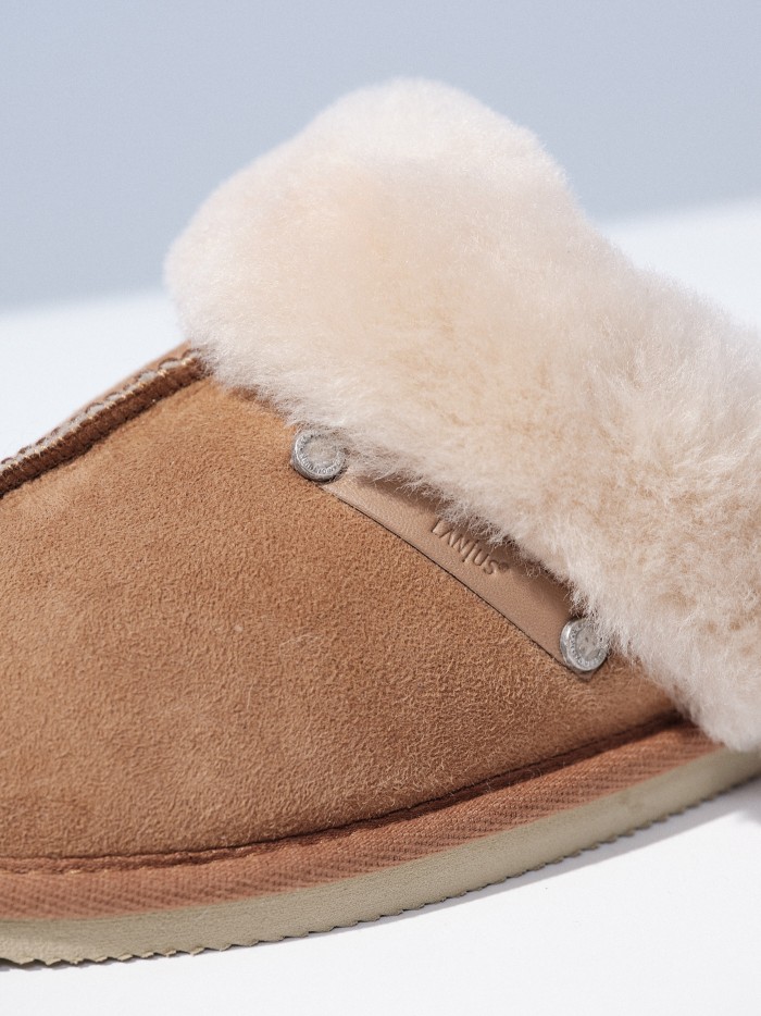 SHEEPSKIN SKIPPERS made of Leather
