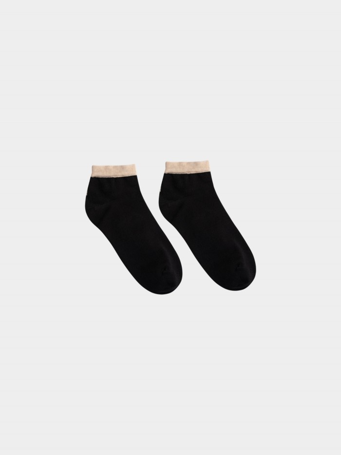Sporty sneaker socks in organic cotton
