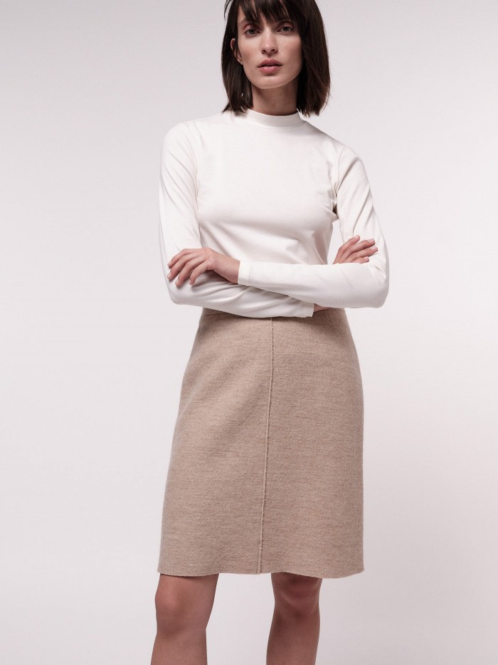 Classic Wool Skirt in Organic Virgin Wool