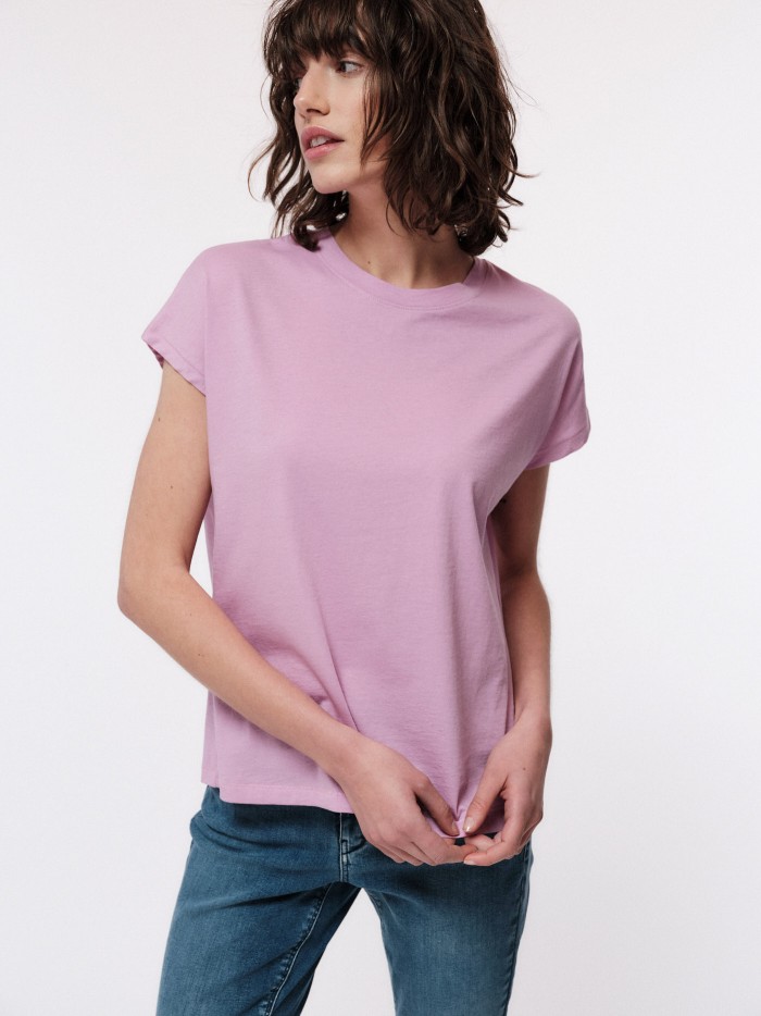 Loose short-sleeved shirt in organic cotton