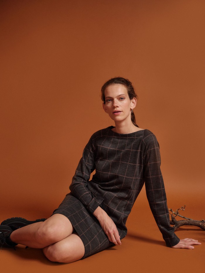 Dress with checked patterns from eco-wool & eco-cotton -  dark grey melange