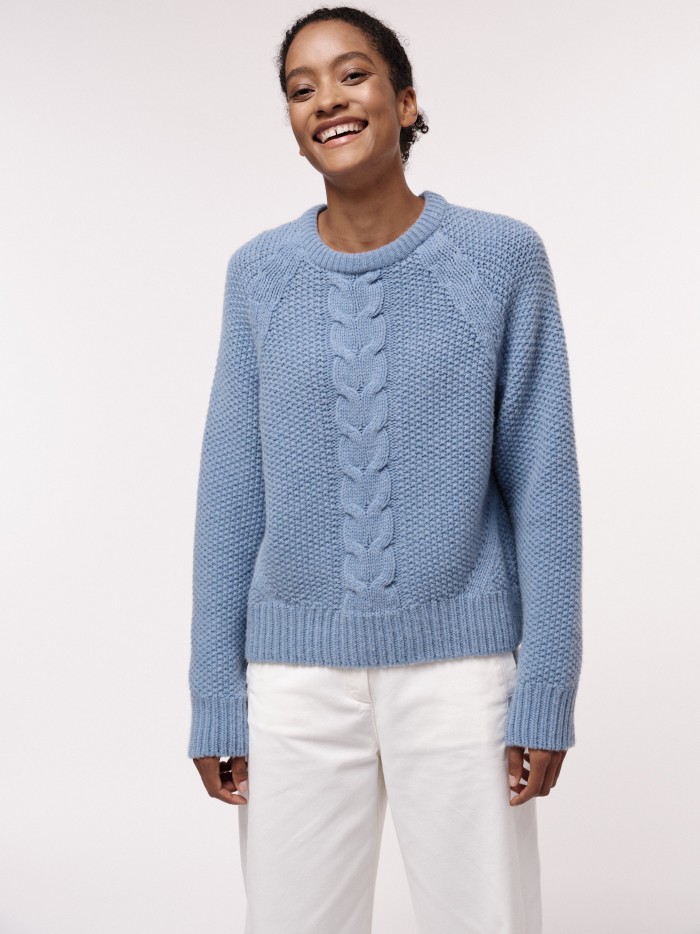 Soft jumper with cable stitch 