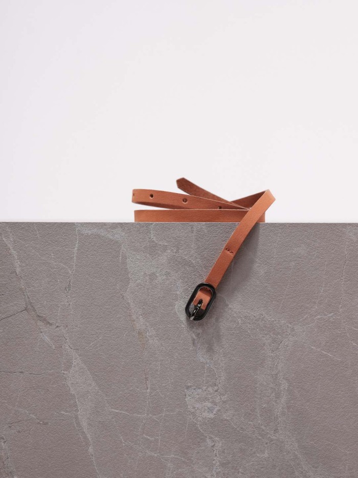 Tie belt made of vegetable tanned leather