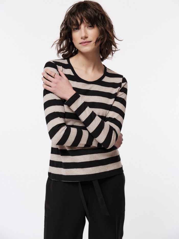 Long sleeve shirt with stripes in organic cotton with hemp
