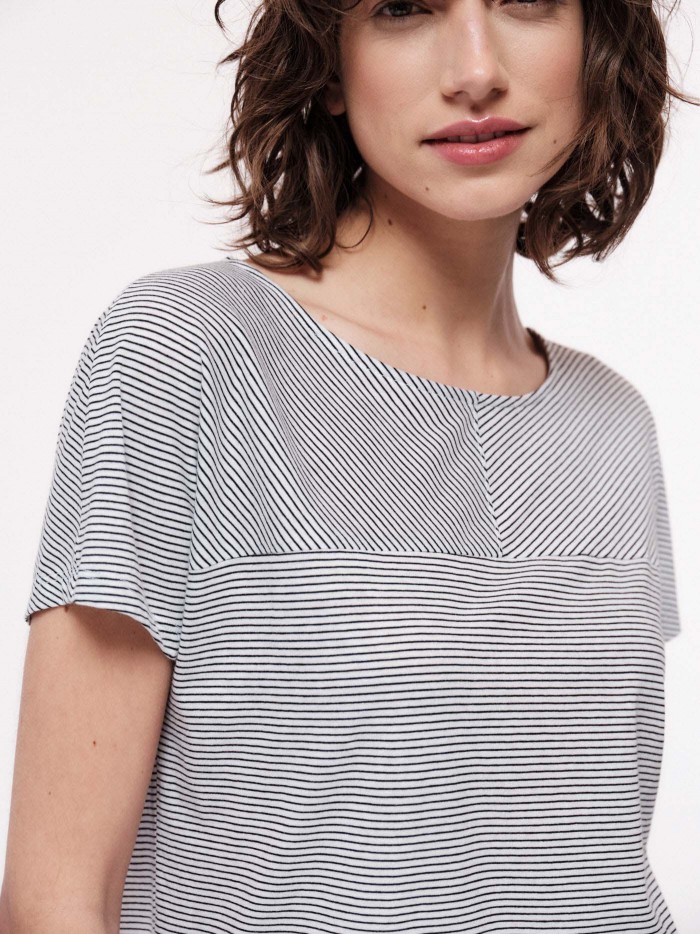 Shirt with stripes in organic Pima cotton