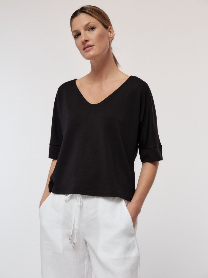 Shirt with V-neck in TENCEL™ Lyocell