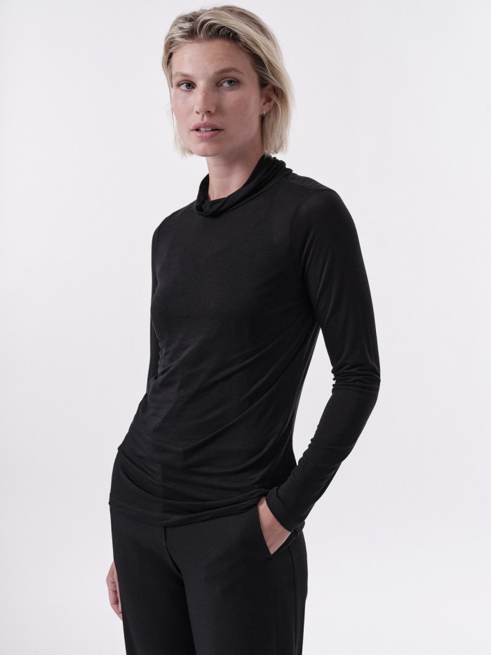 TENCEL™ turtleneck shirt with SEACELL™ - black